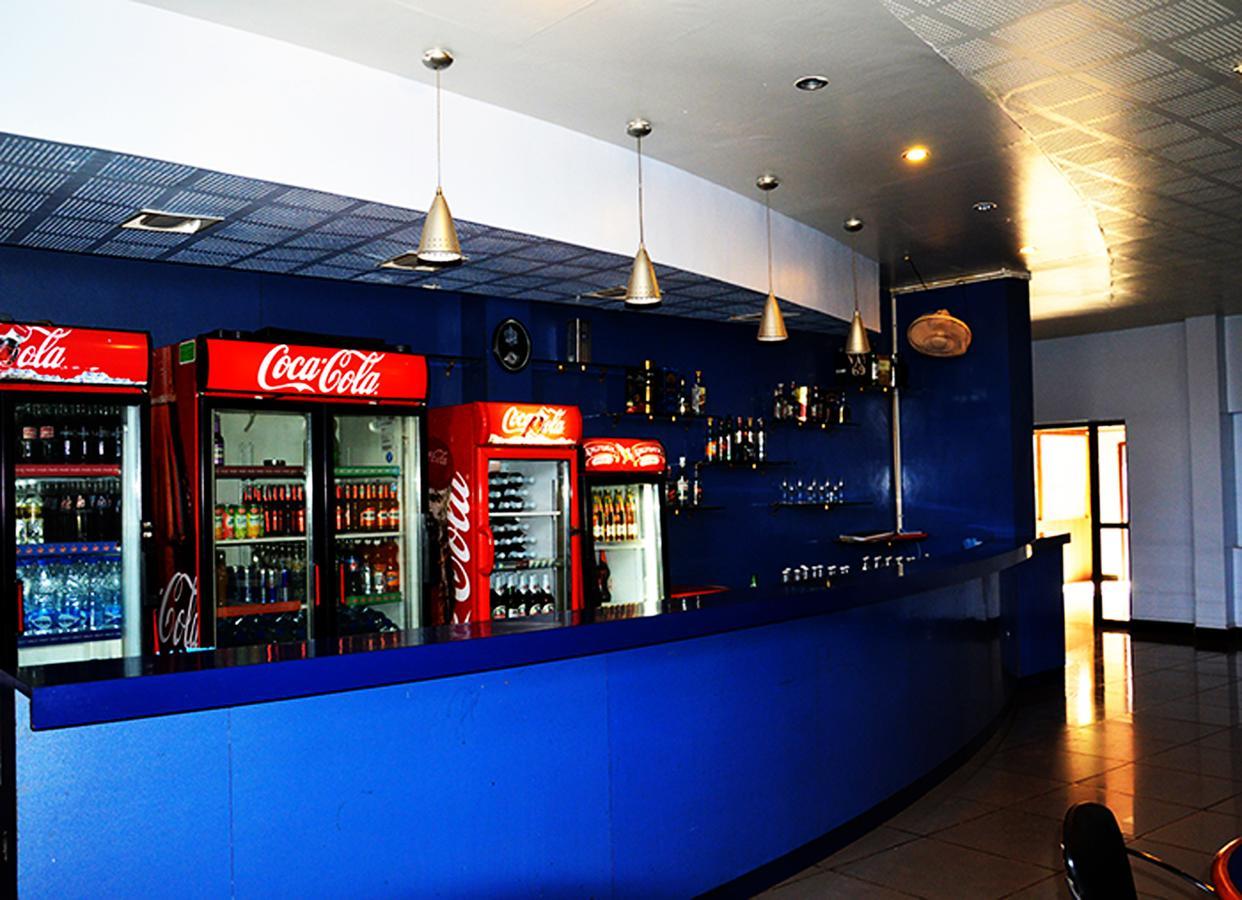 Cotton County Club And Resort Hubli Buitenkant foto
