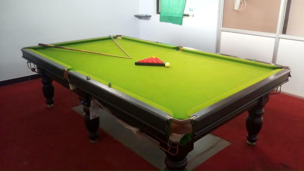 Cotton County Club And Resort Hubli Buitenkant foto